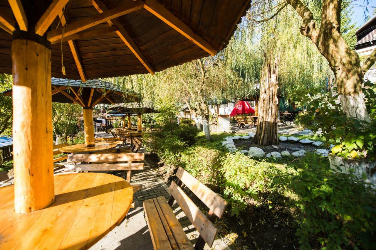 Hotel Gura Diham Buşteni Exterior foto
